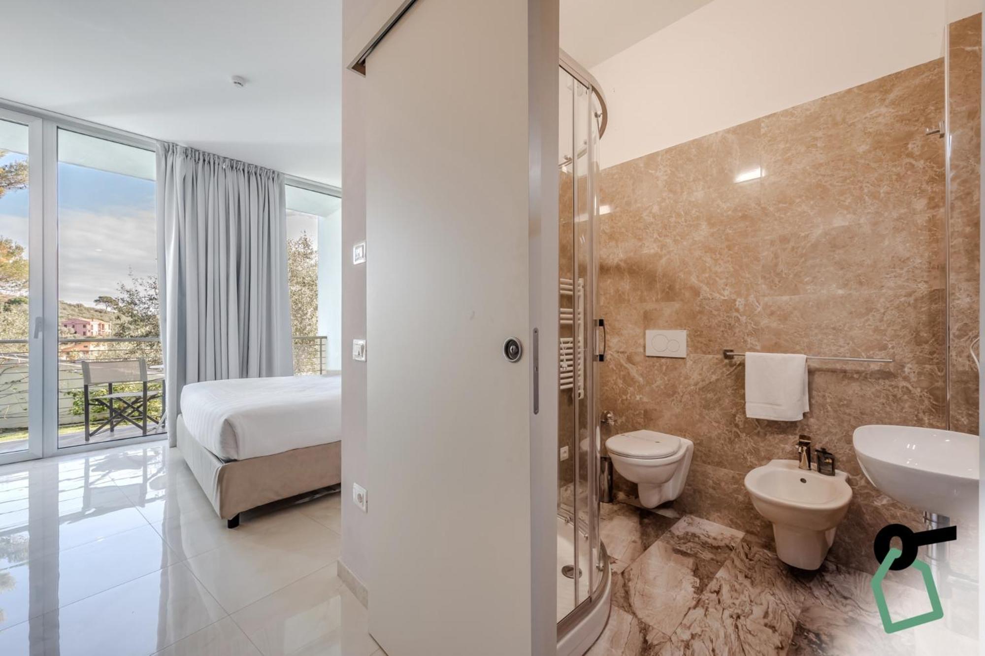 Hotiday Room Collection - Porto Venere Ngoại thất bức ảnh